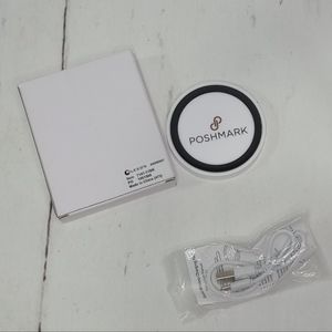 New POSHMARK Wireless Cell Phone Charging Pad White Come with USB Charging Cable